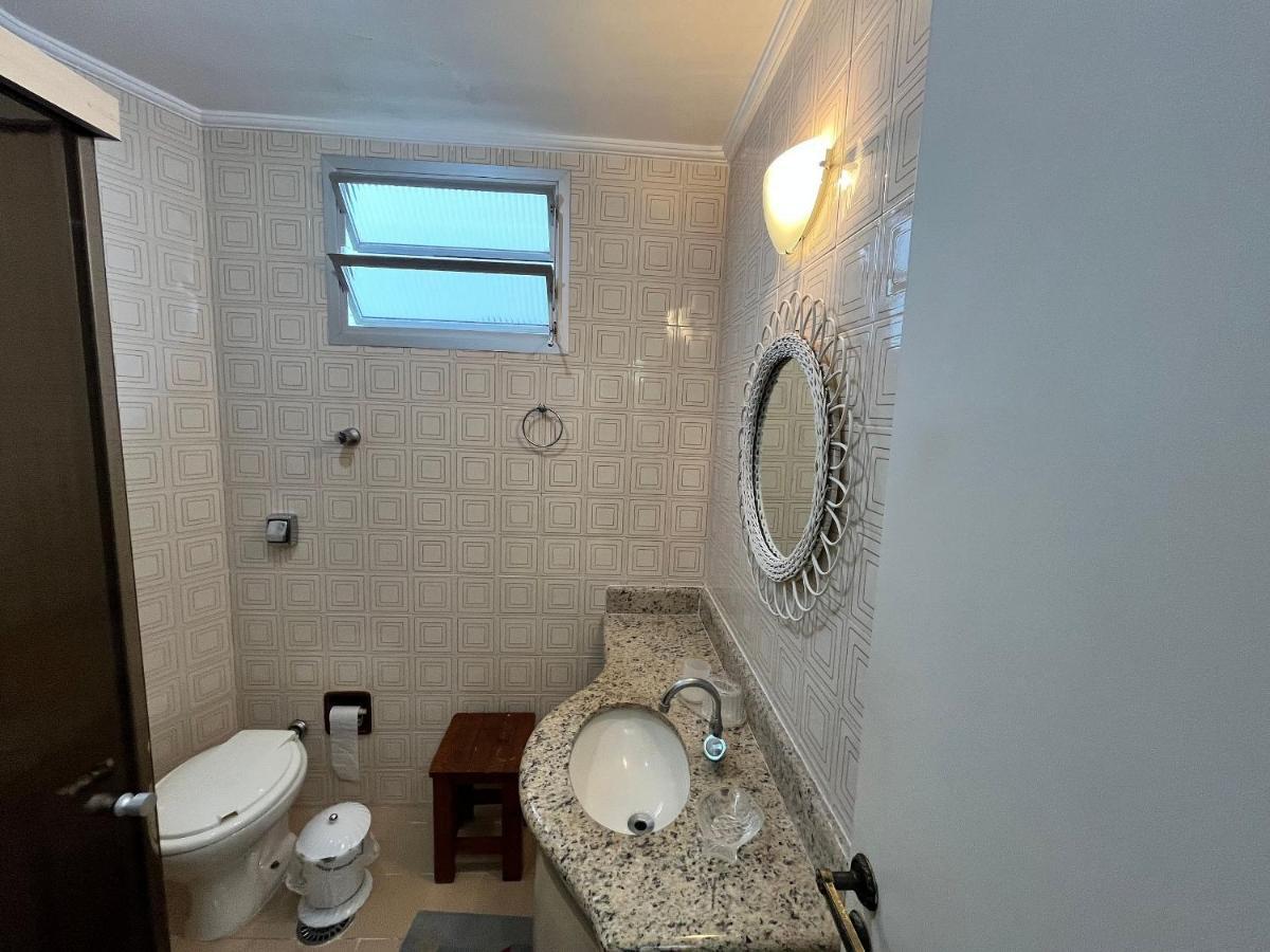 Super Aconchegante E Espacoso - Sacada Ampla E Perto Da Praia - Super Confortavel - Ap. 13 - Ed. Maison Du Parc กัวรูจา ภายนอก รูปภาพ